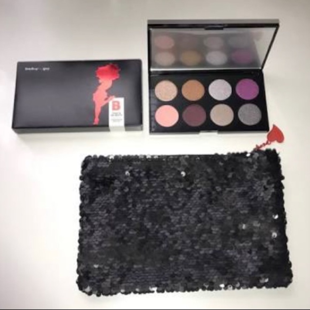 Betty Boop x Ipsy Thats So Betty Eyeshadow Palette